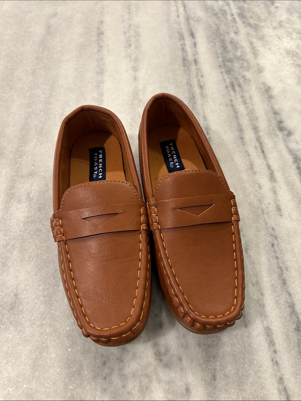 NWOT French Toast Loafers sz 3 Boys in Cognac (wide)